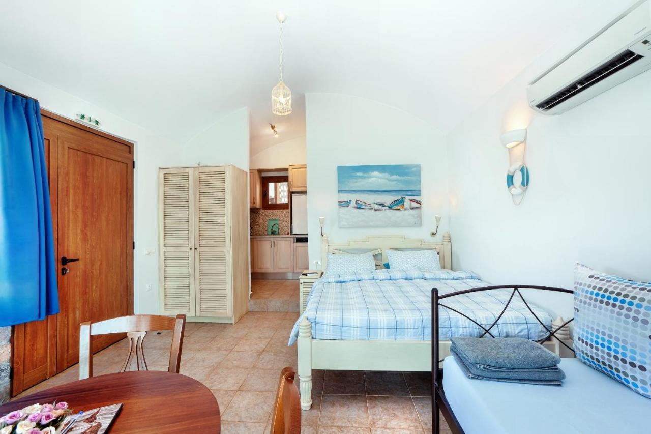 Plaka Beach Cottages 외부 사진
