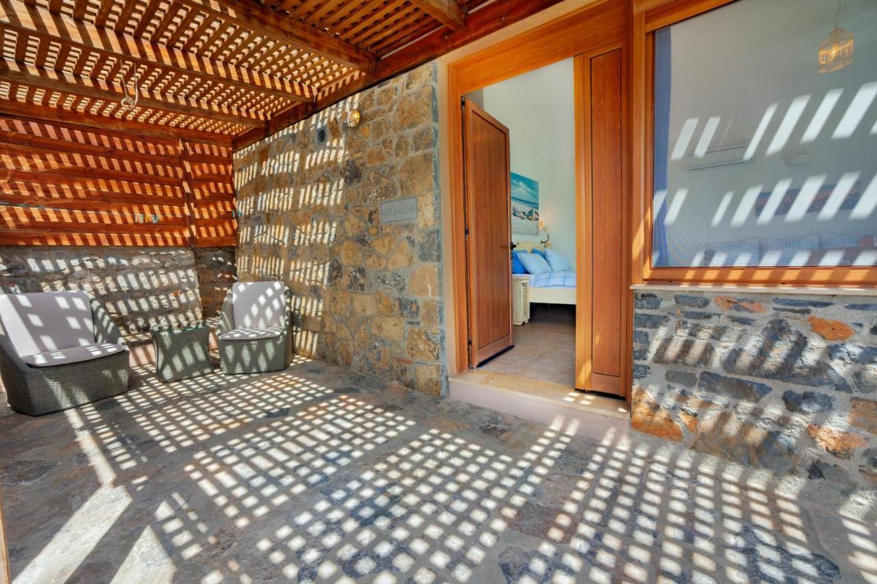Plaka Beach Cottages 외부 사진