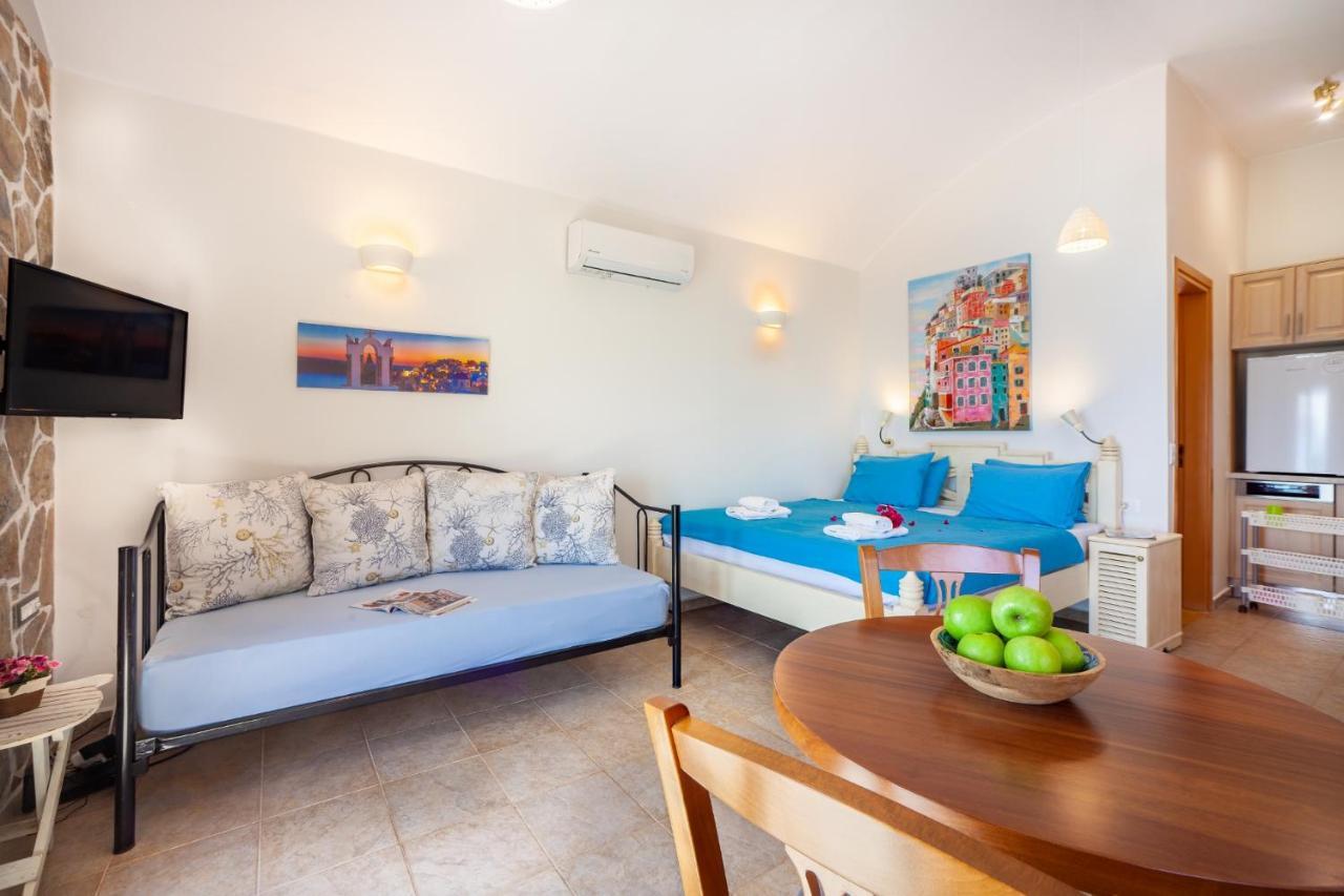 Plaka Beach Cottages 외부 사진