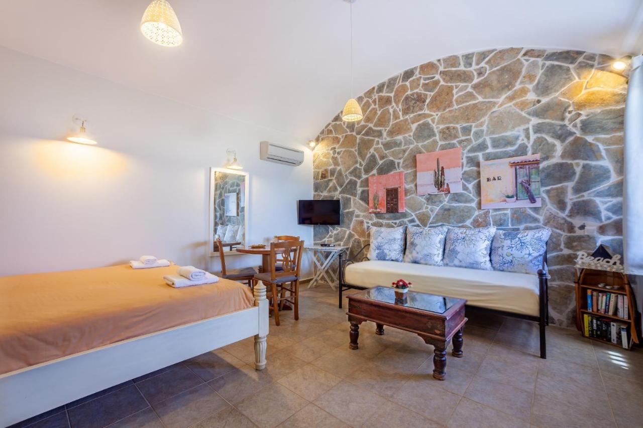 Plaka Beach Cottages 외부 사진